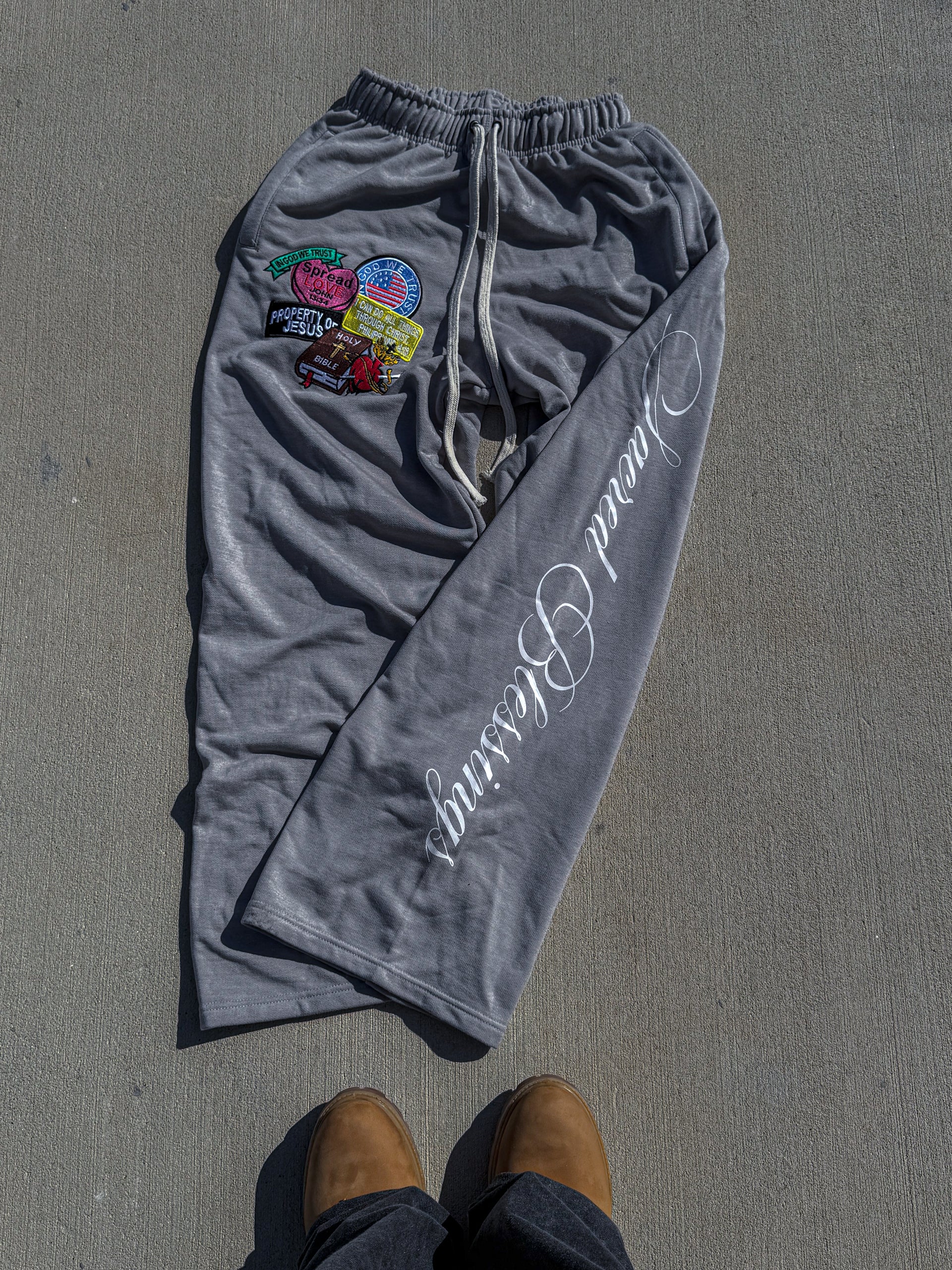 PATCHWORK SWEATS