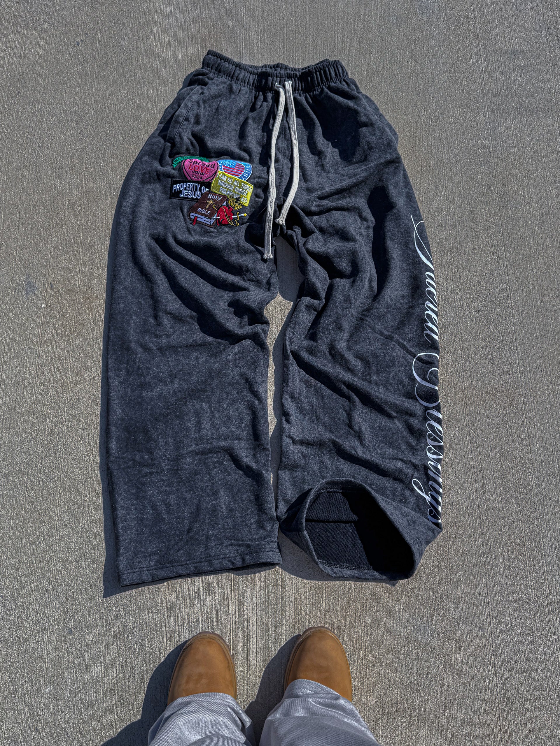 VINTAGE PATCHWORK SWEATS